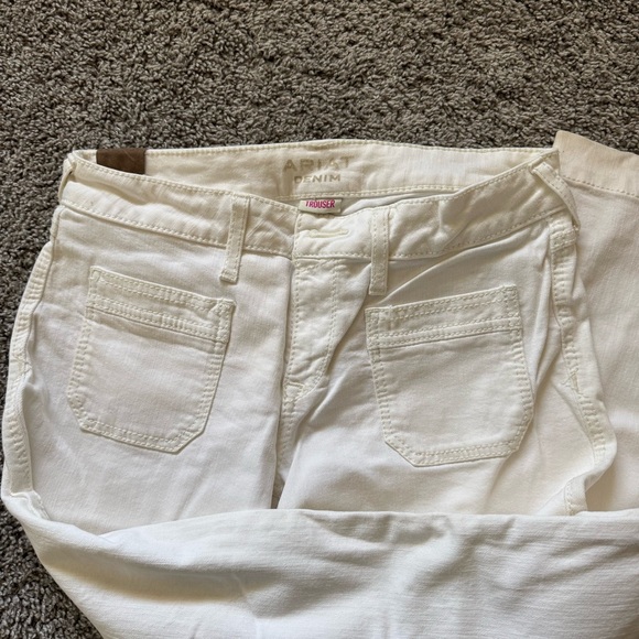 White Ariat Jeans - Picture 4 of 6